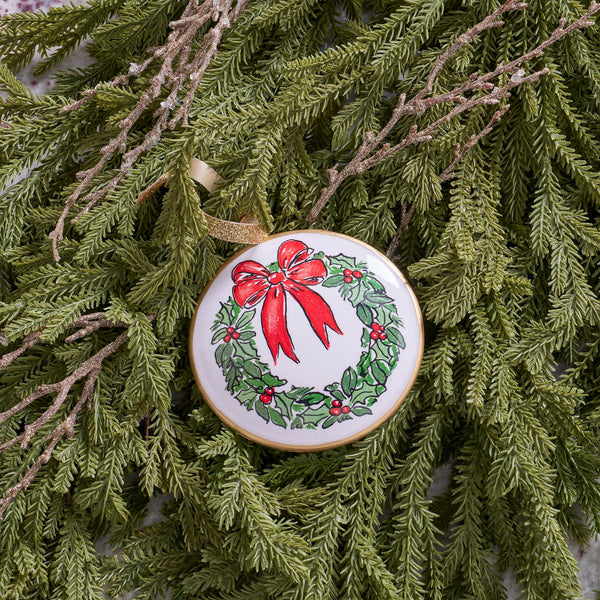 Holly Wreath Bow Ornament (single)