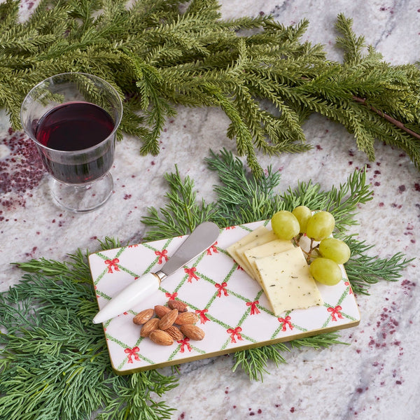 Bow Trellis Amelia Cutting Board Set