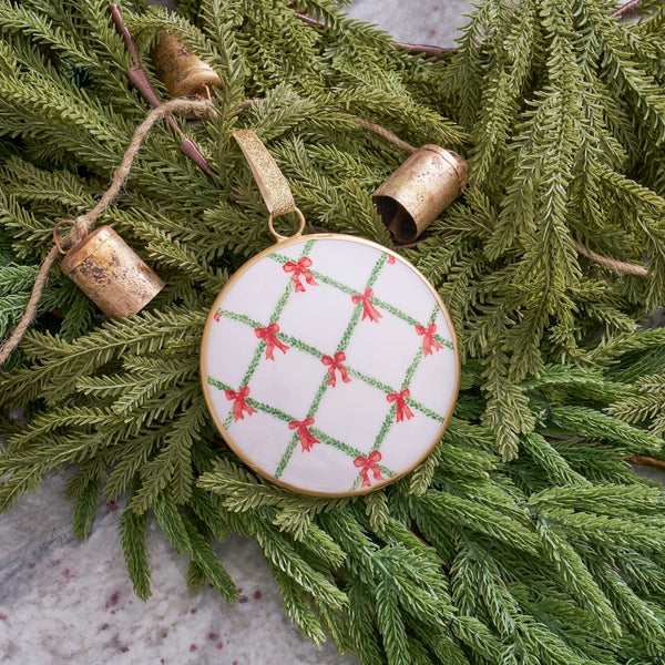 Bow Trellis Ornament (single)