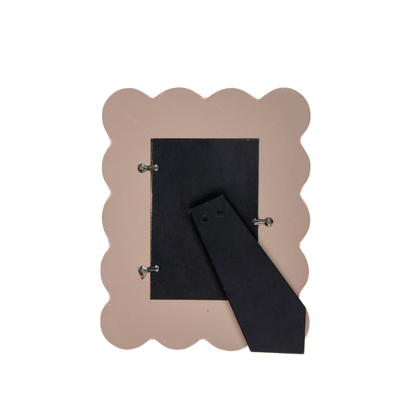 Gracie Scalloped Photo Frame - Natural