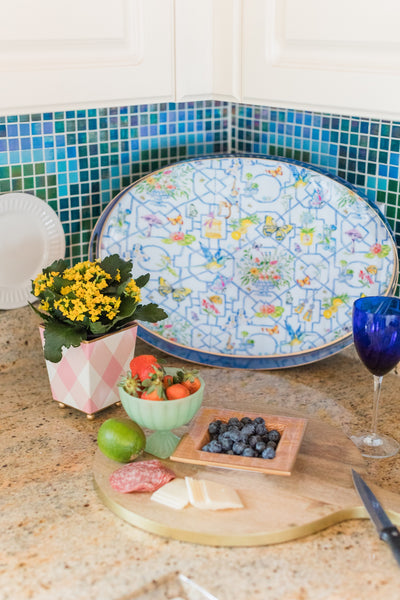 Wonderland Enameled Olivia Tray 14x20